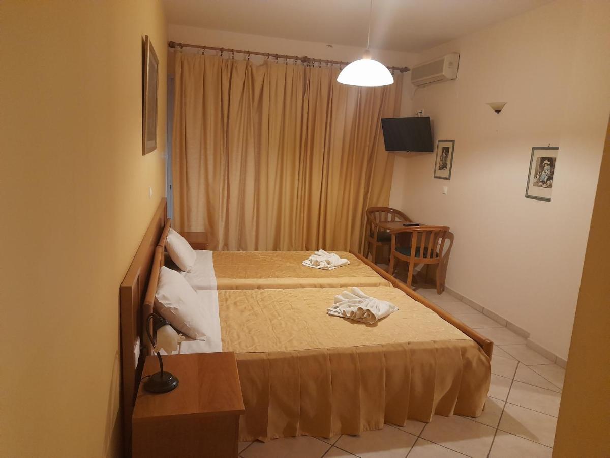 Hotel Iria Beach Εξωτερικό φωτογραφία