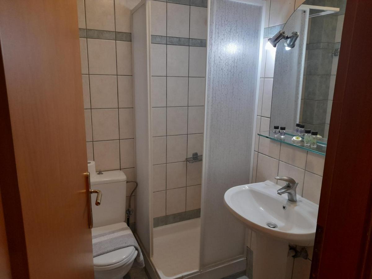 Hotel Iria Beach Εξωτερικό φωτογραφία