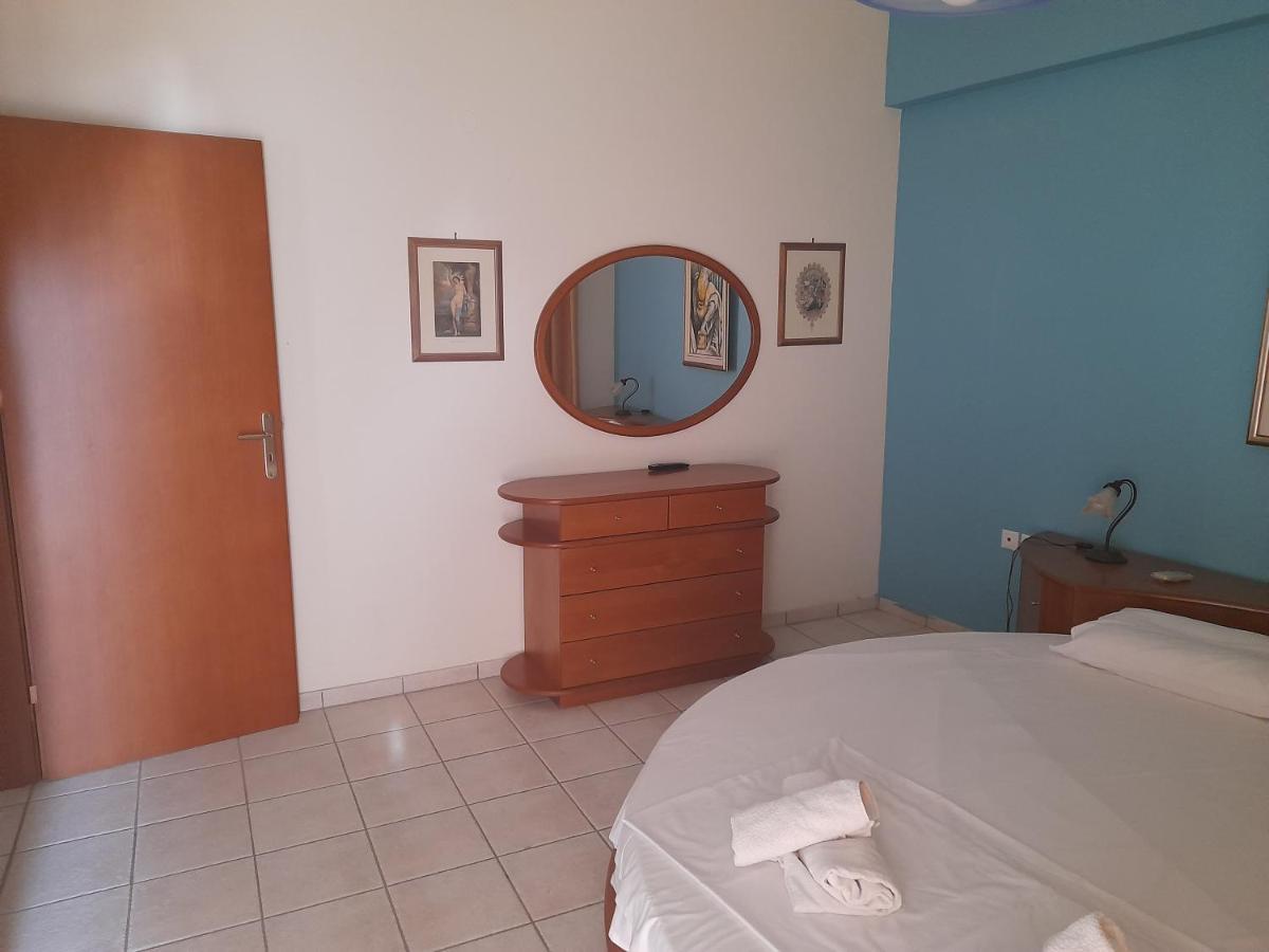 Hotel Iria Beach Εξωτερικό φωτογραφία