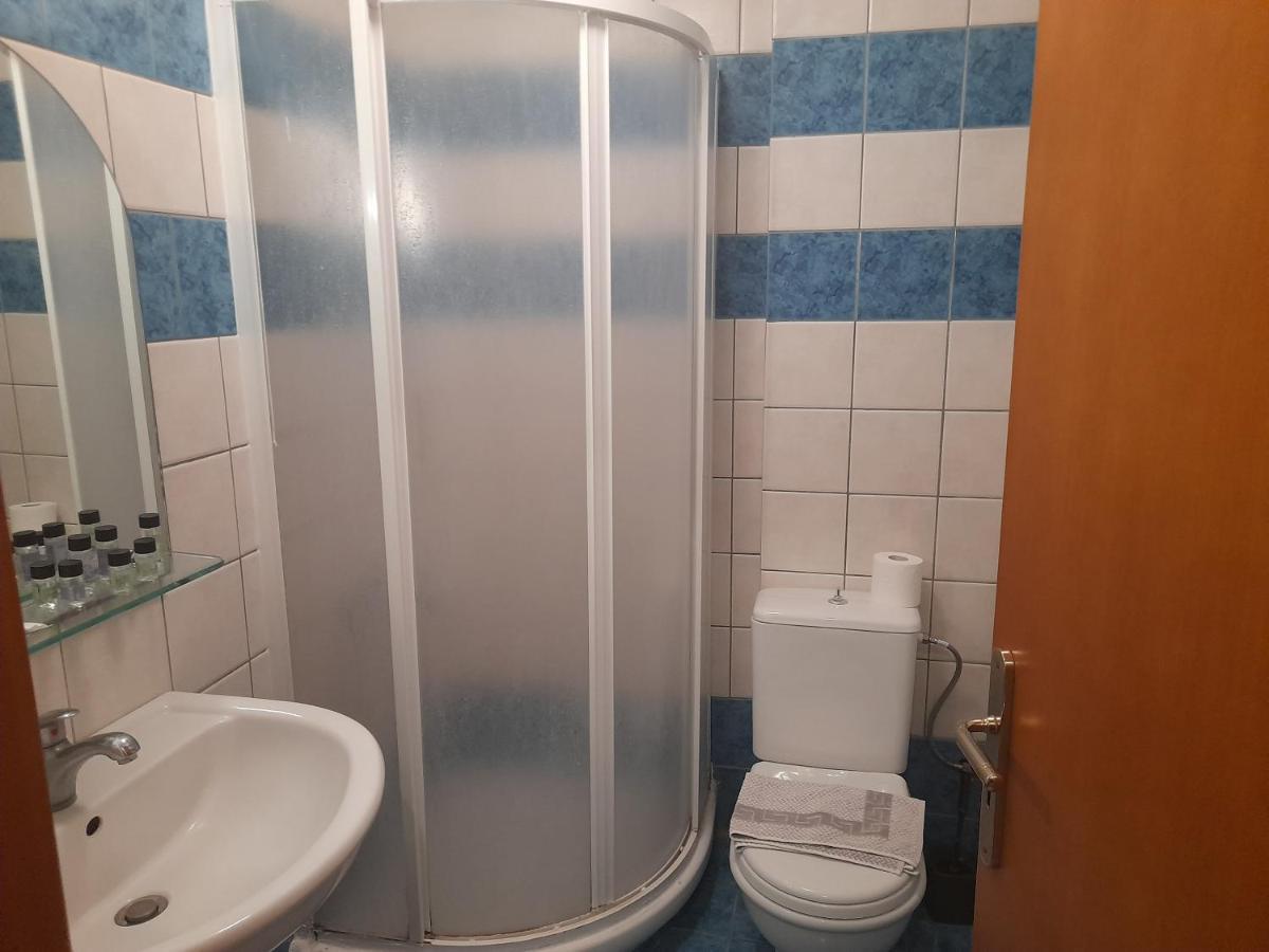Hotel Iria Beach Εξωτερικό φωτογραφία